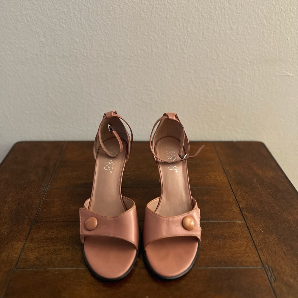 Franco Sarto Pinkish High Heels (Size 9)